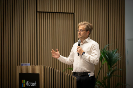 Sebastian Næss Langaas er ny leder for Kons